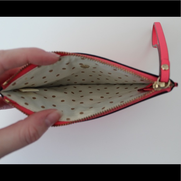 Kate Spade Wristlet - Picture 3 of 4